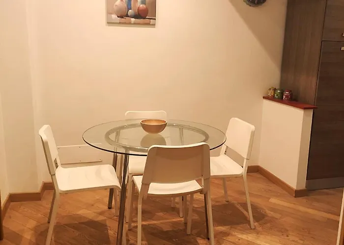 Ele House דירה